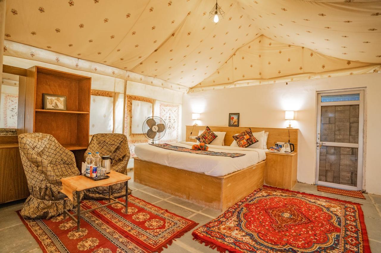 best camp in jaisalmer